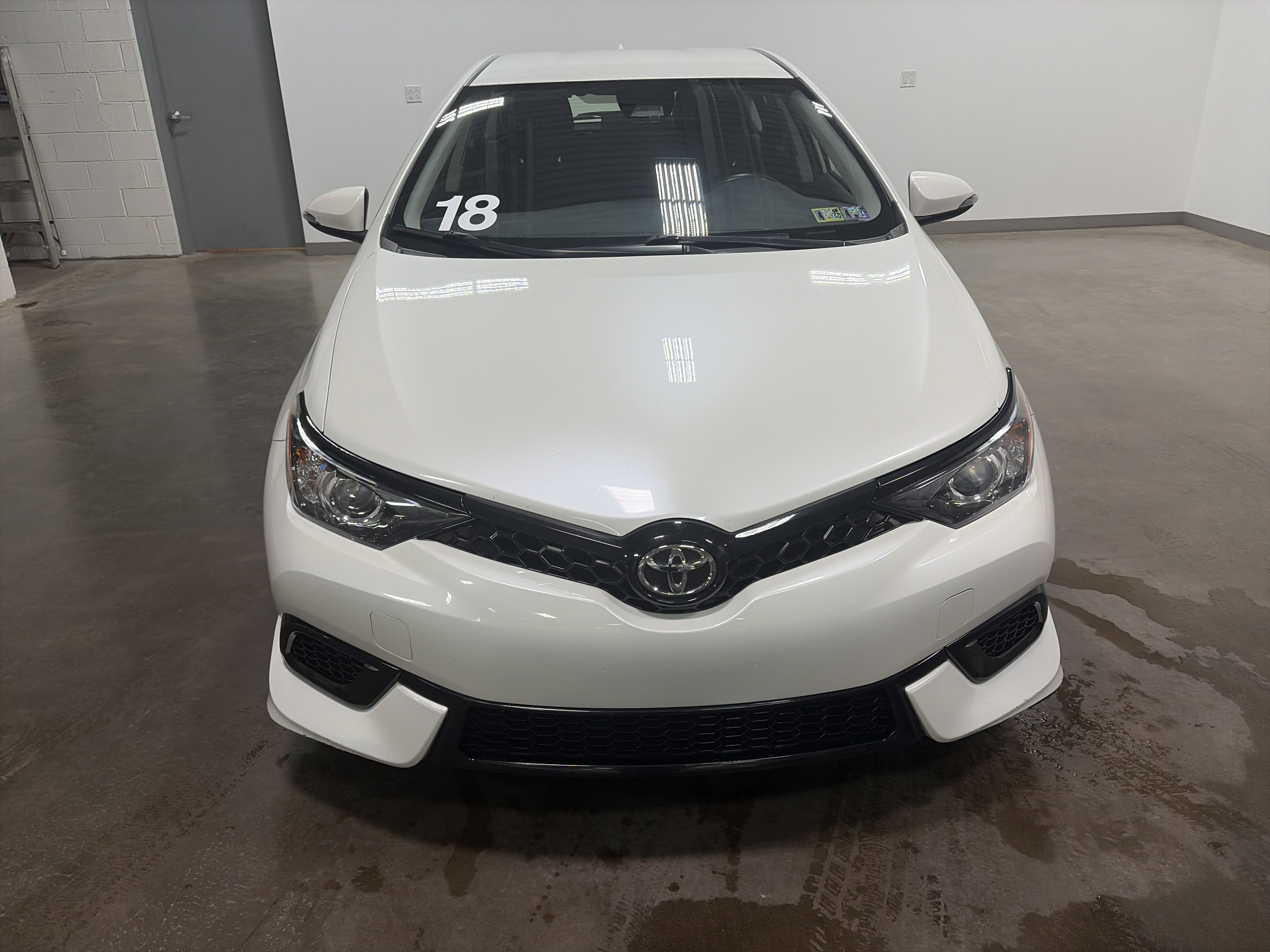Used 2018 Toyota Corolla iM w/ All-Weather Mat Package image 34