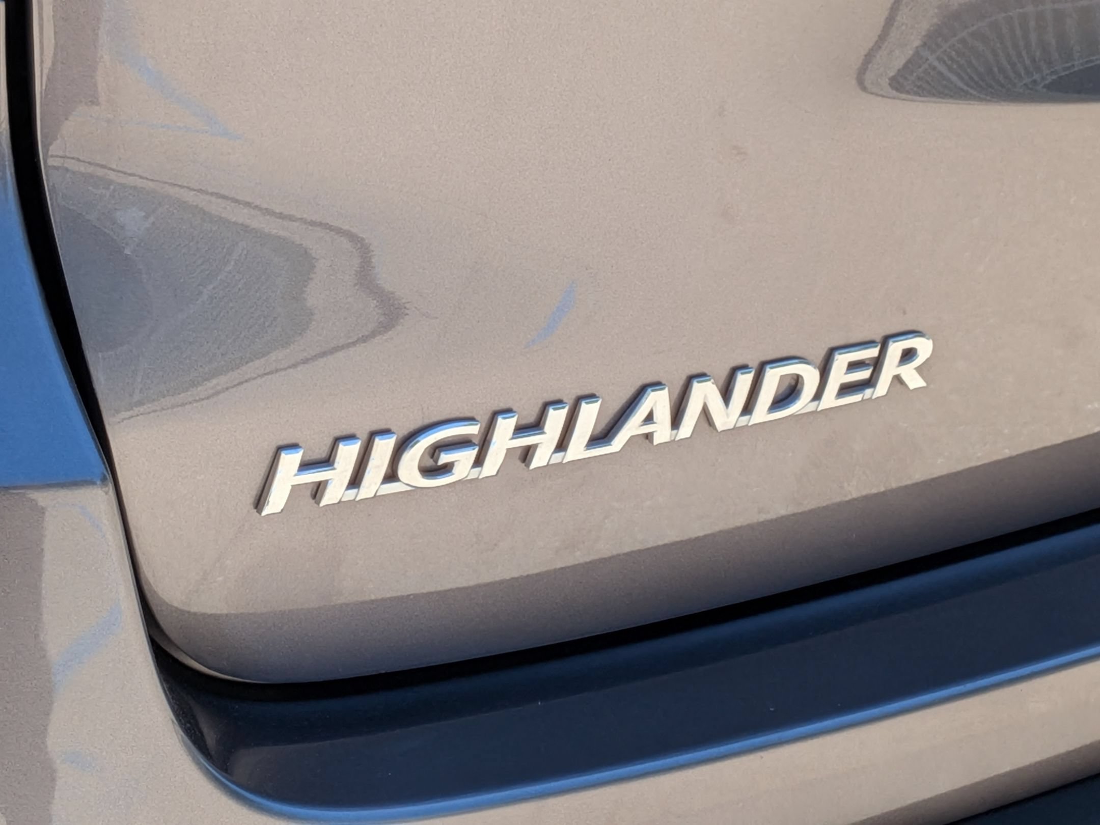 Used 2019 Toyota Highlander XLE AWD/4WD image 28