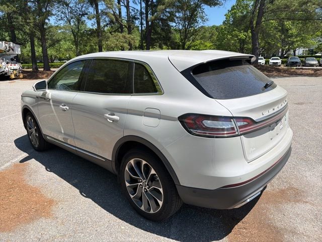 Used 2023 Lincoln Nautilus Reserve w/ Equipment Group 201A AWD/4WD image 3