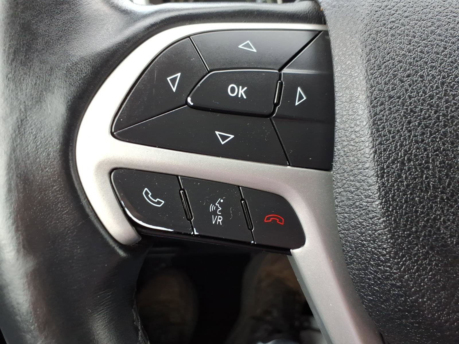 Used 2014 Jeep Cherokee Trailhawk image 20