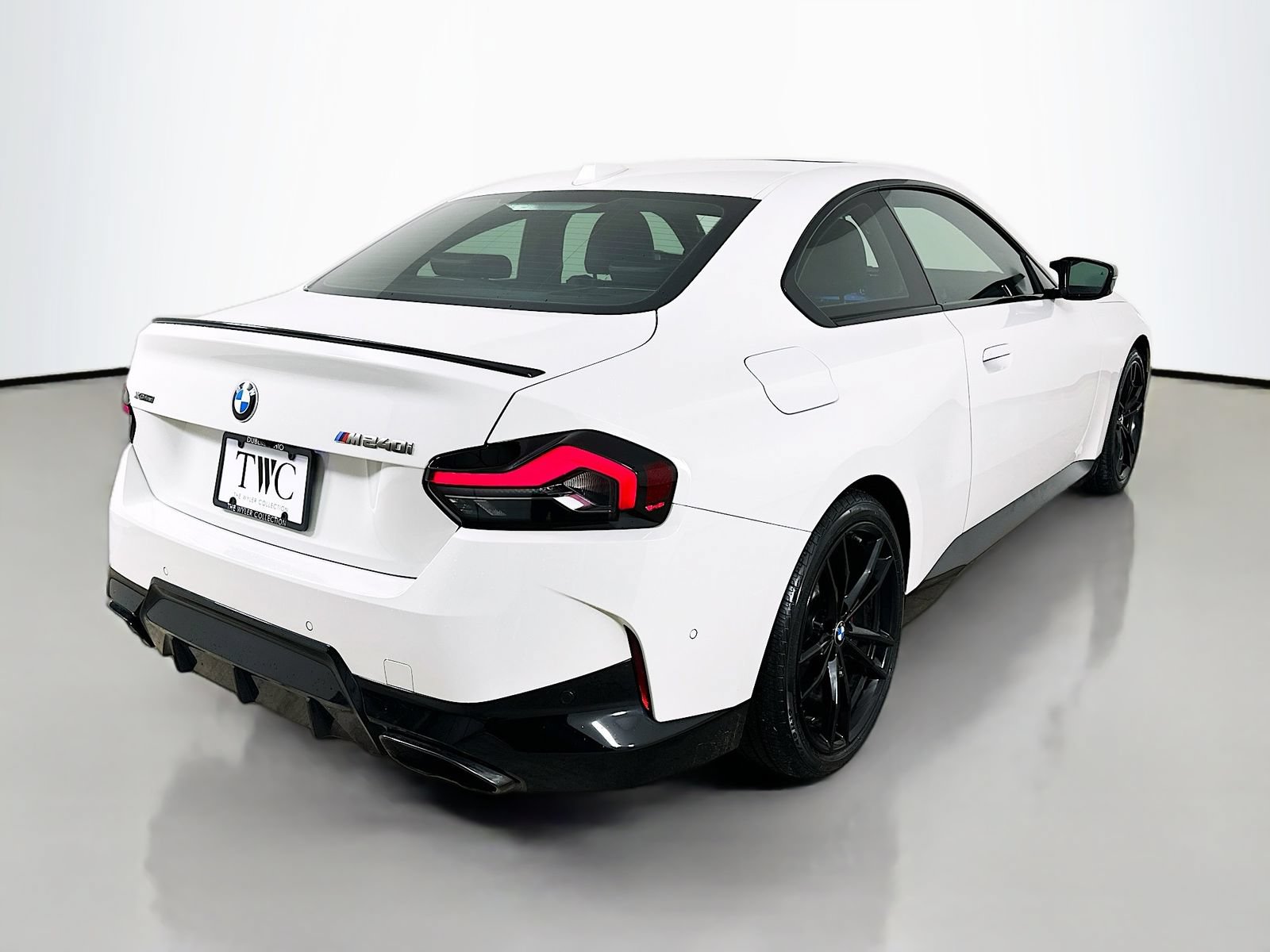 Used 2024 BMW M240i xDrive Coupe w/ Premium Package AWD/4WD image 5