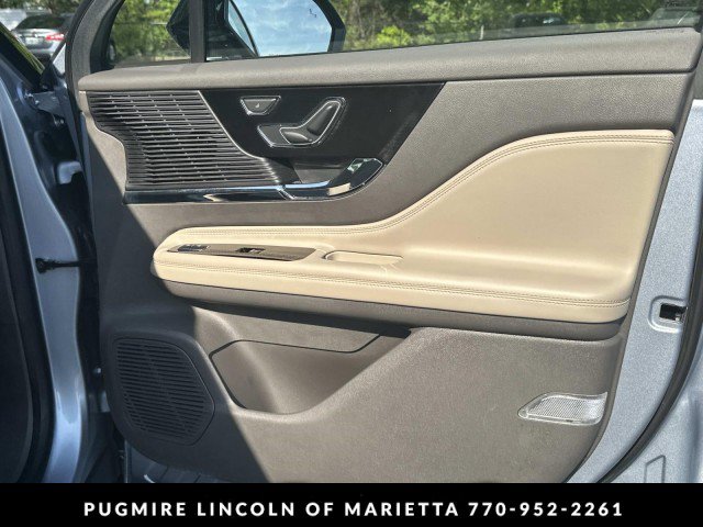 Used 2022 Lincoln Corsair FWD image 29