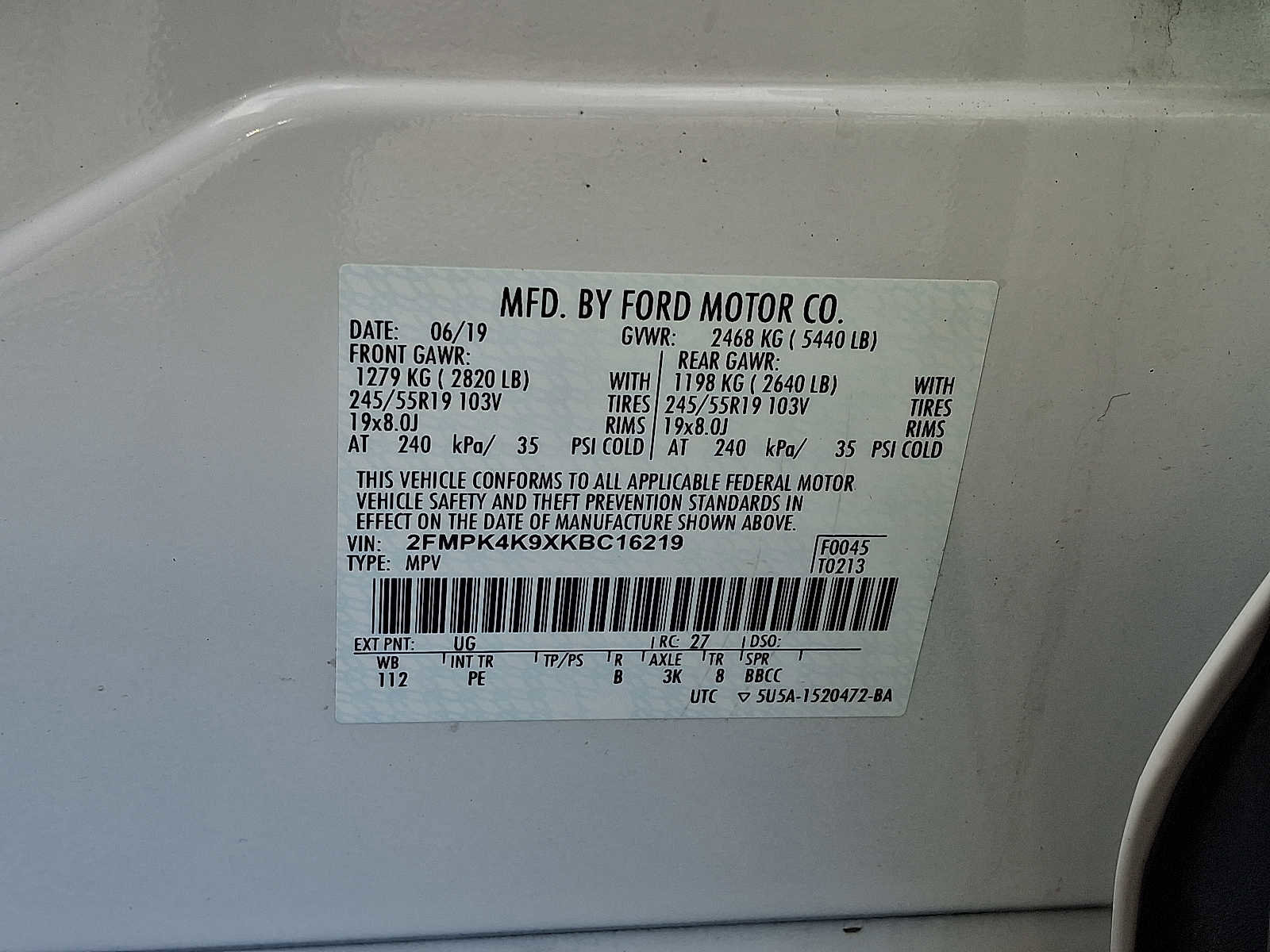 Used 2019 Ford Edge Titanium w/ Equipment Group 301A image 29