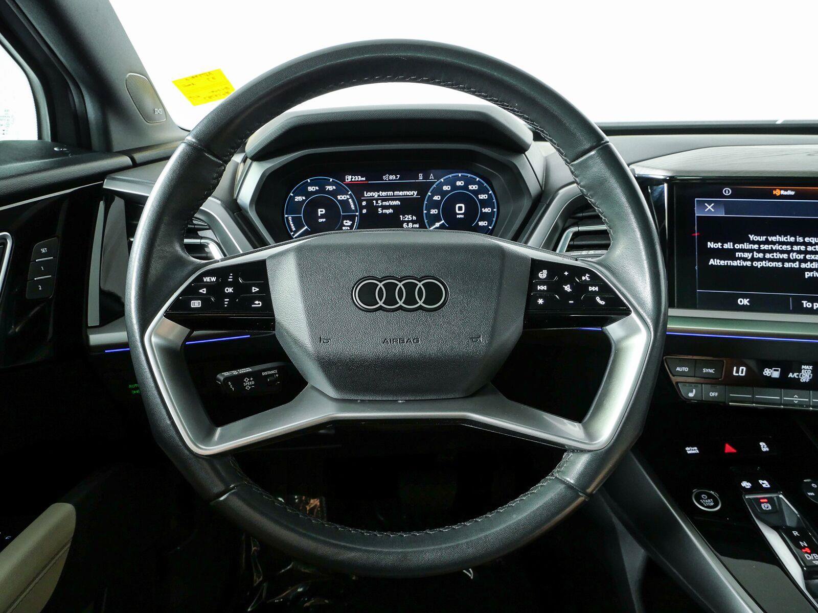 Used 2023 Audi Q4 e-tron Prestige AWD/4WD image 9