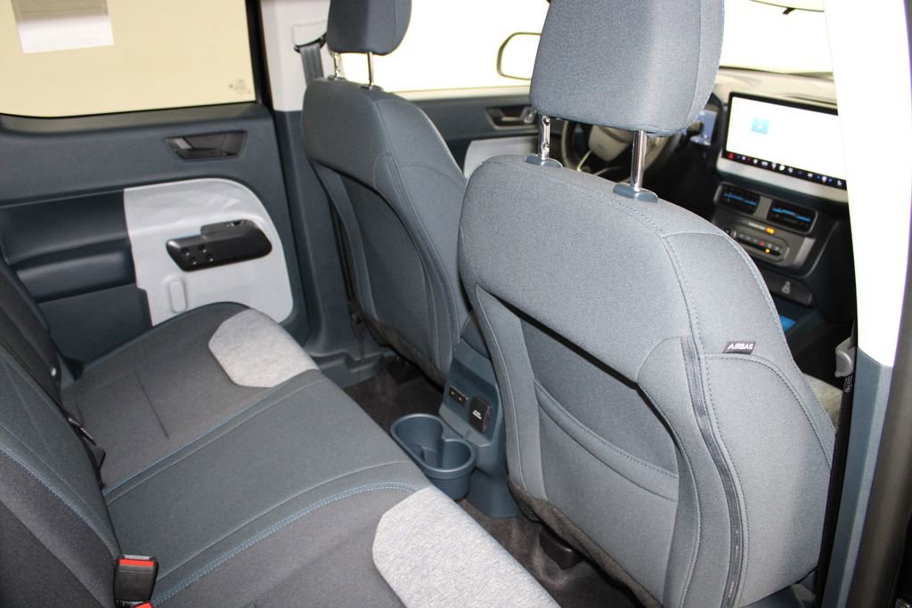 New 2026 Ford Maverick XLT image 30