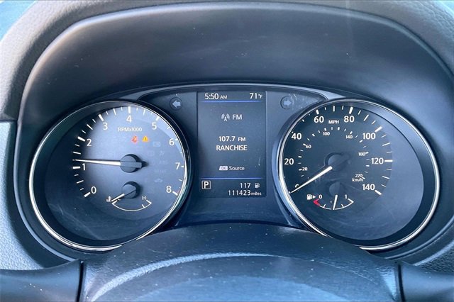 Used 2019 Nissan Rogue Sport S image 18