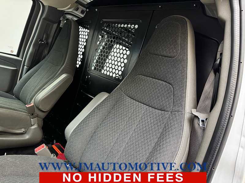 Used 2020 GMC Savana 2500 w/ Driver Convenience Package image 13