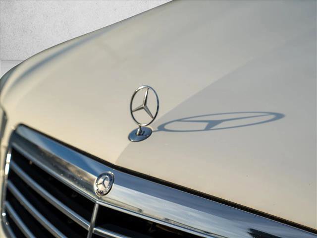 Used 2013 Mercedes-Benz E 550 4MATIC Sedan image 8