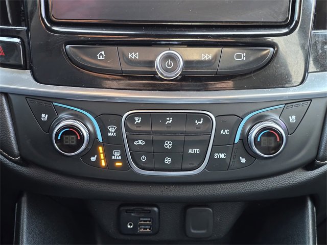 Used 2023 Chevrolet Traverse Premier w/ Redline Edition image 15