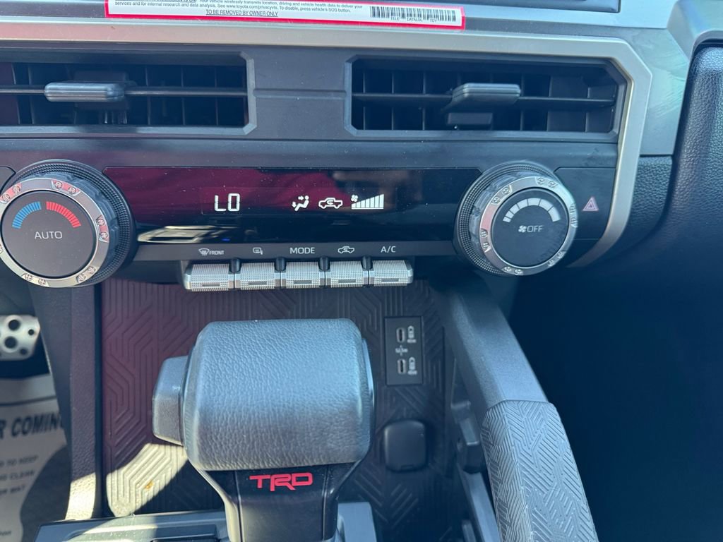 Used 2024 Toyota Tacoma TRD Sport image 30