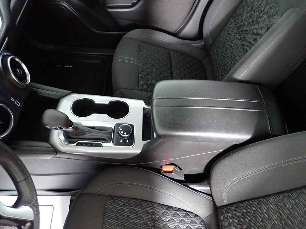 Used 2021 Chevrolet Blazer LT image 28