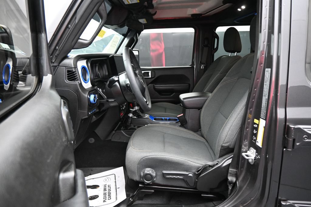 Used 2025 Jeep Wrangler Unlimited Sport S 4xe AWD/4WD image 9