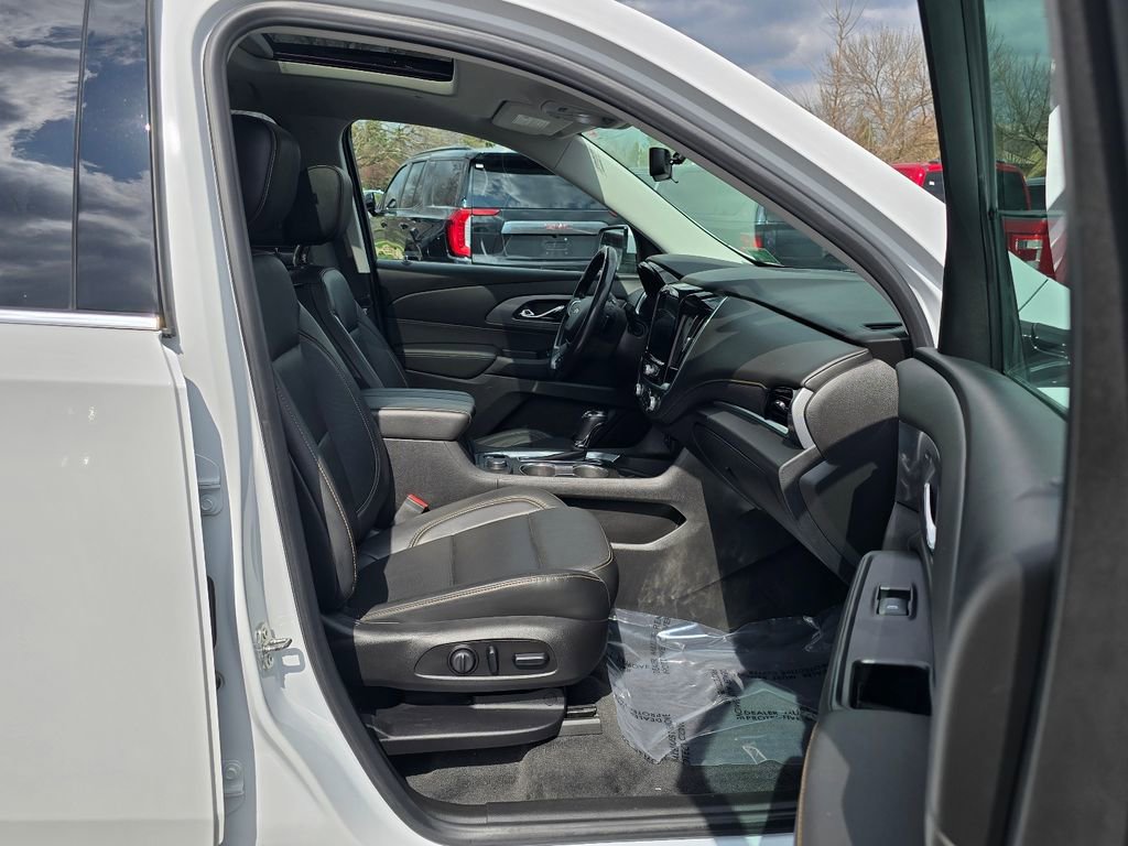 Used 2019 Chevrolet Traverse Premier image 37