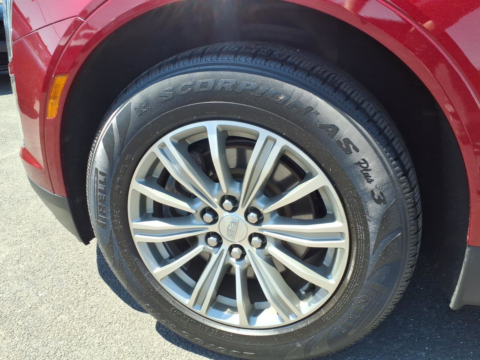 Used 2019 Cadillac XT5 Luxury FWD image 9