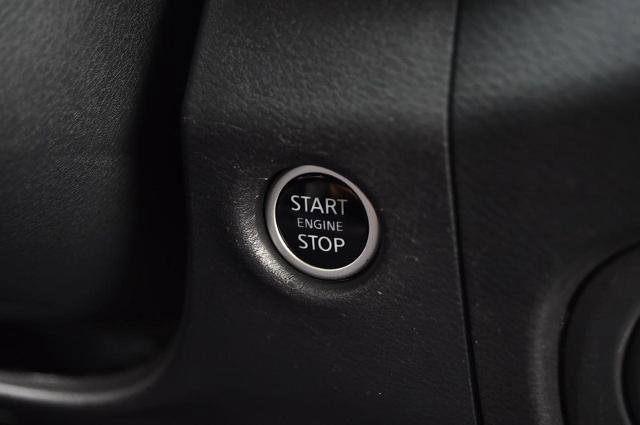 Certified 2024 Nissan Frontier SV w/ Technology Package image 21