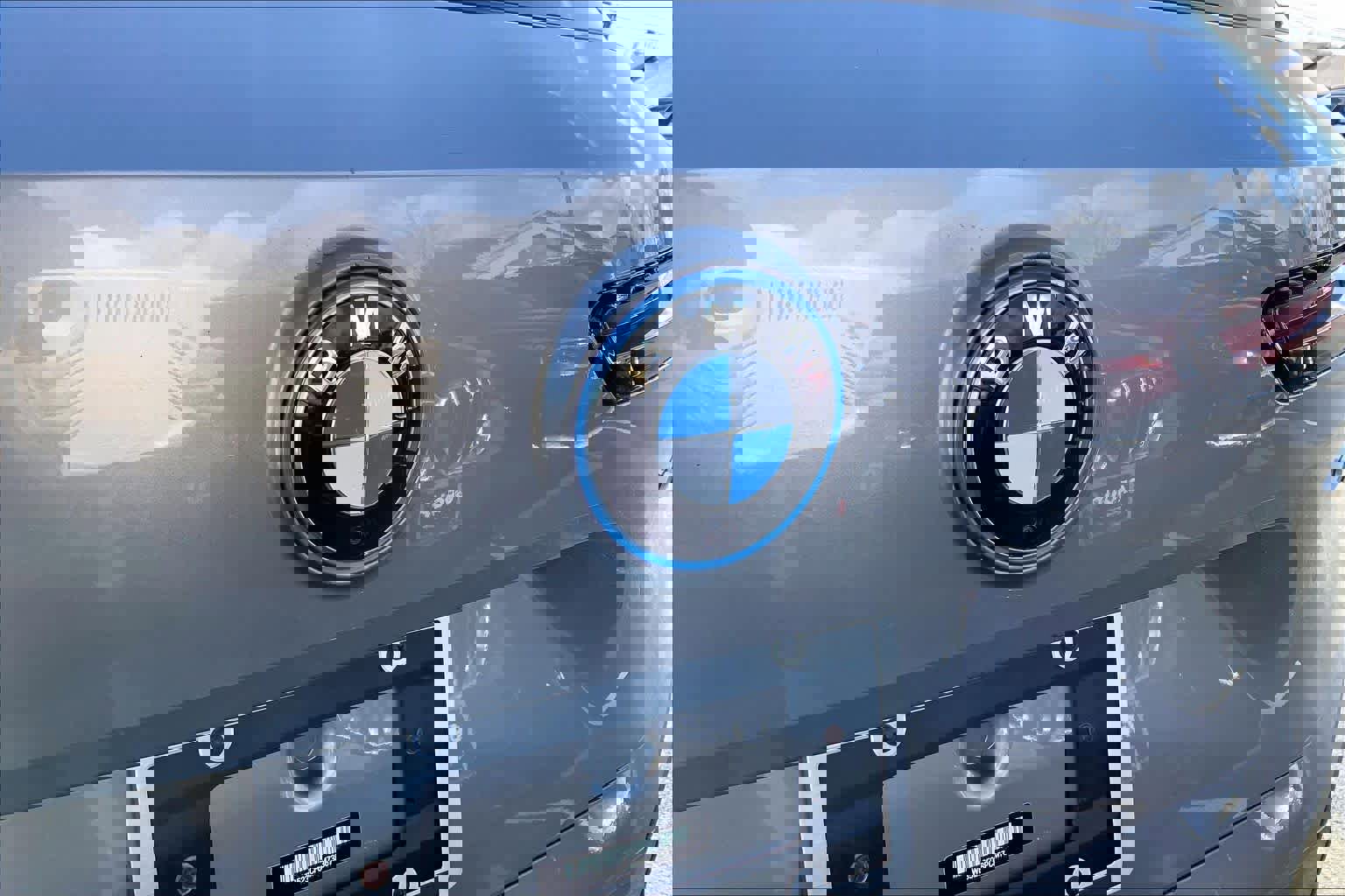 Certified 2023 BMW iX xDrive50 w/ Convenience Package AWD/4WD image 32