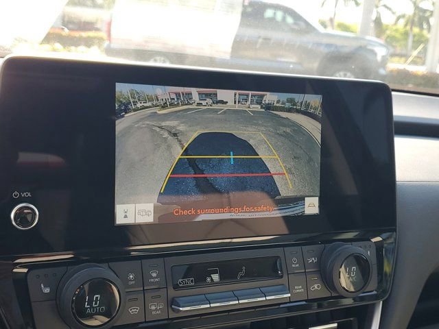 Used 2024 Toyota Grand Highlander XLE image 25