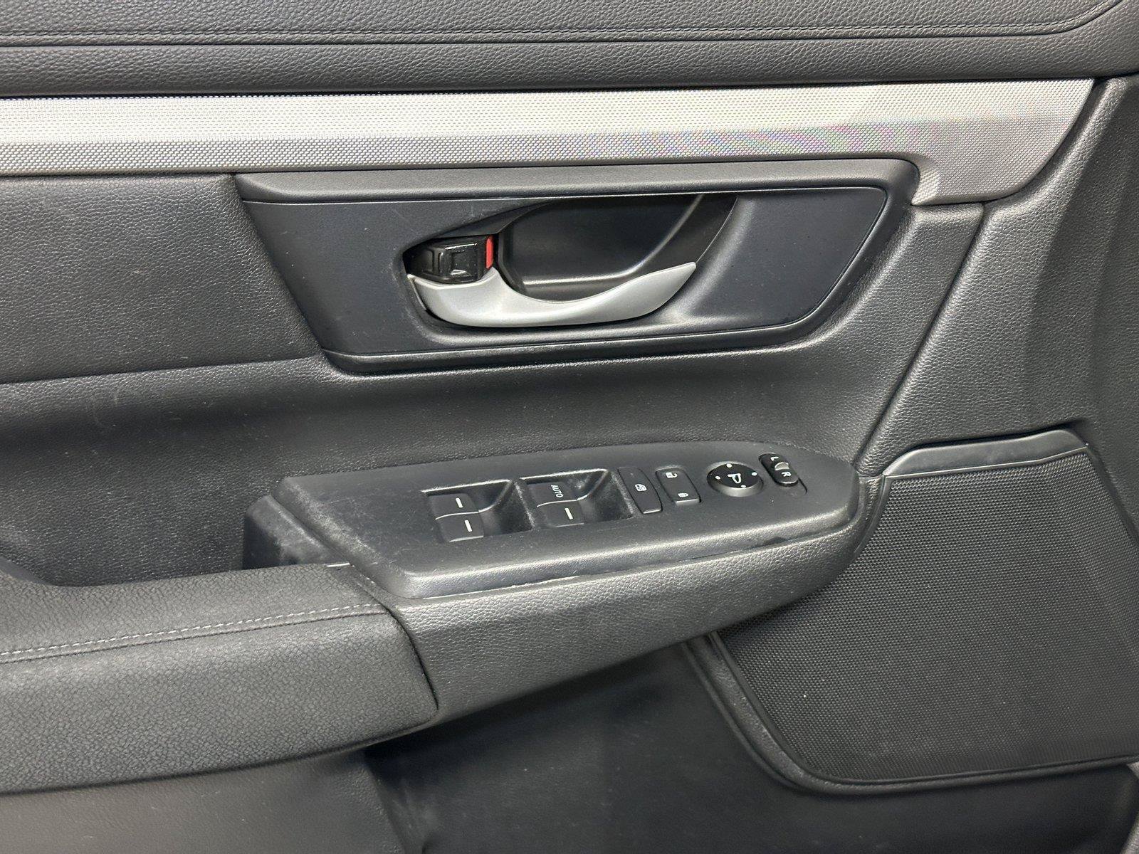 Used 2020 Honda CR-V LX image 21