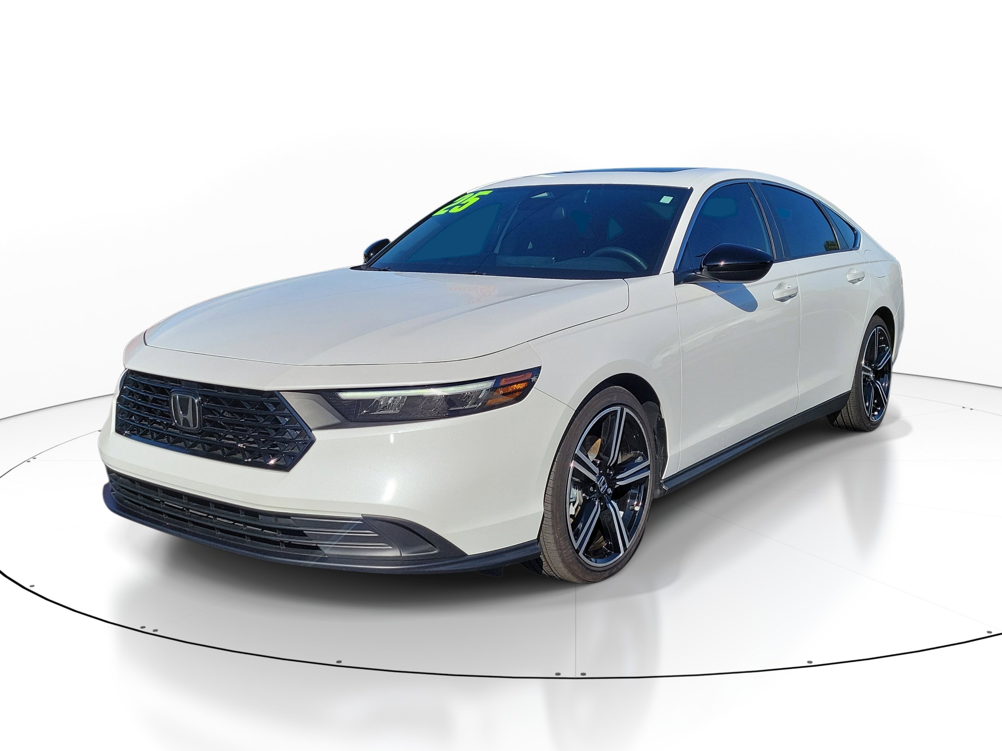 Used 2025 Honda Accord Sport image 3