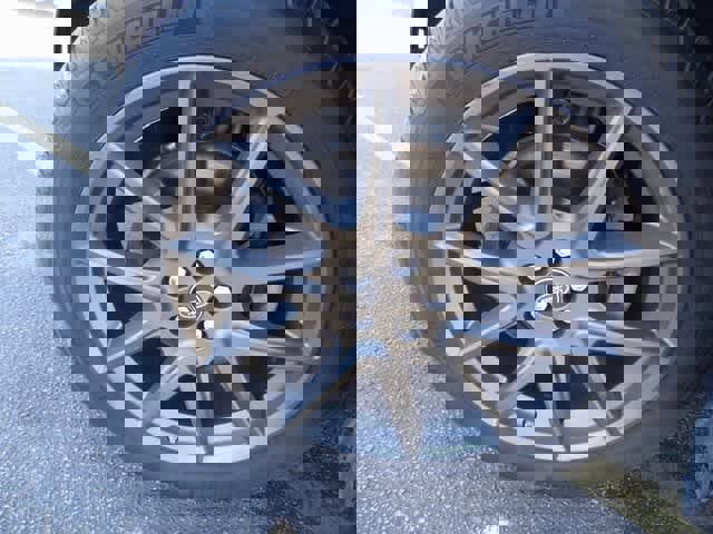 Used 2021 Land Rover Range Rover Velar R-Dynamic S image 41