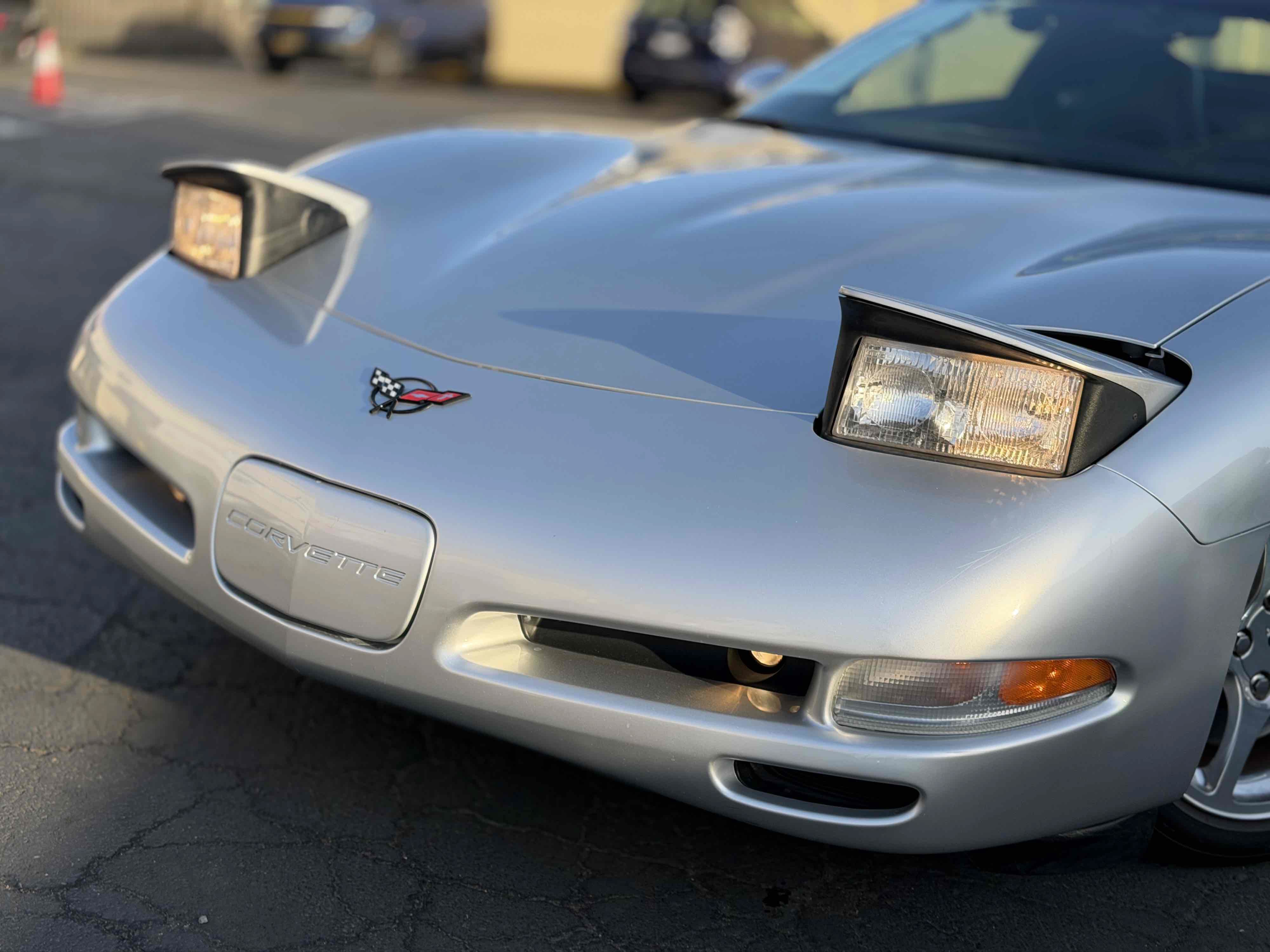 Used 2001 Chevrolet Corvette Convertible w/ Preferred Equipment Group2 RWD image 11