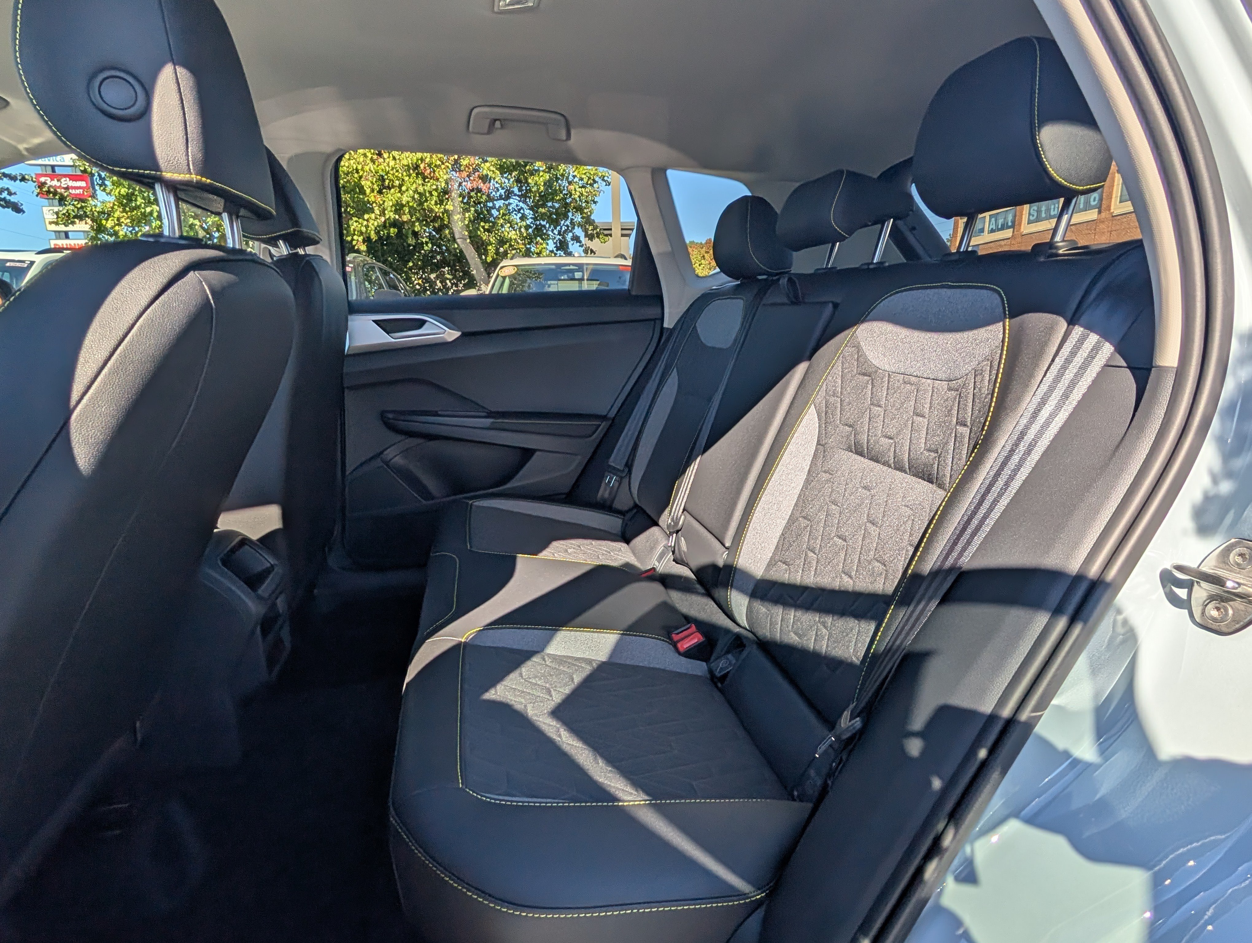 New 2027 Volkswagen Taos Sport AWD/4WD image 12