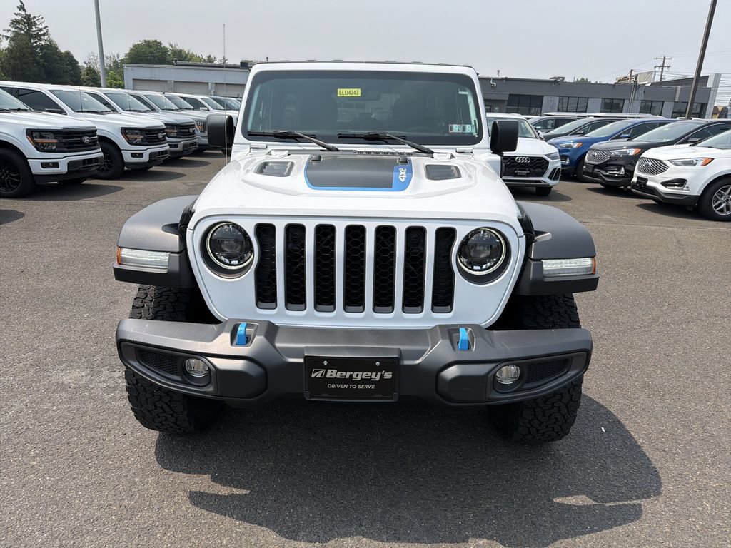 Used 2023 Jeep Wrangler Unlimited Rubicon 4xe w/ Cold Weather Group AWD/4WD image 9