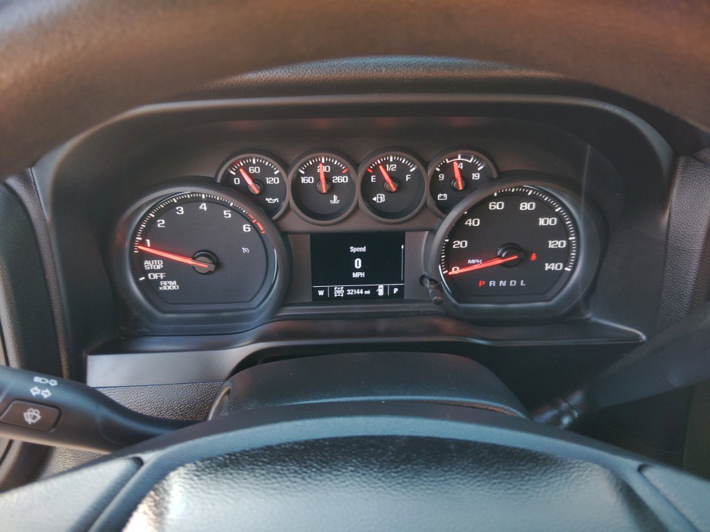 Used 2022 Chevrolet Silverado 1500 Custom image 18