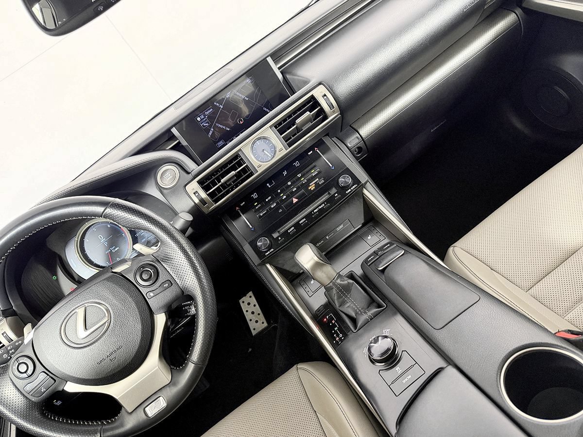 Used 2014 Lexus IS 350 AWD w/ F Sport Package image 56