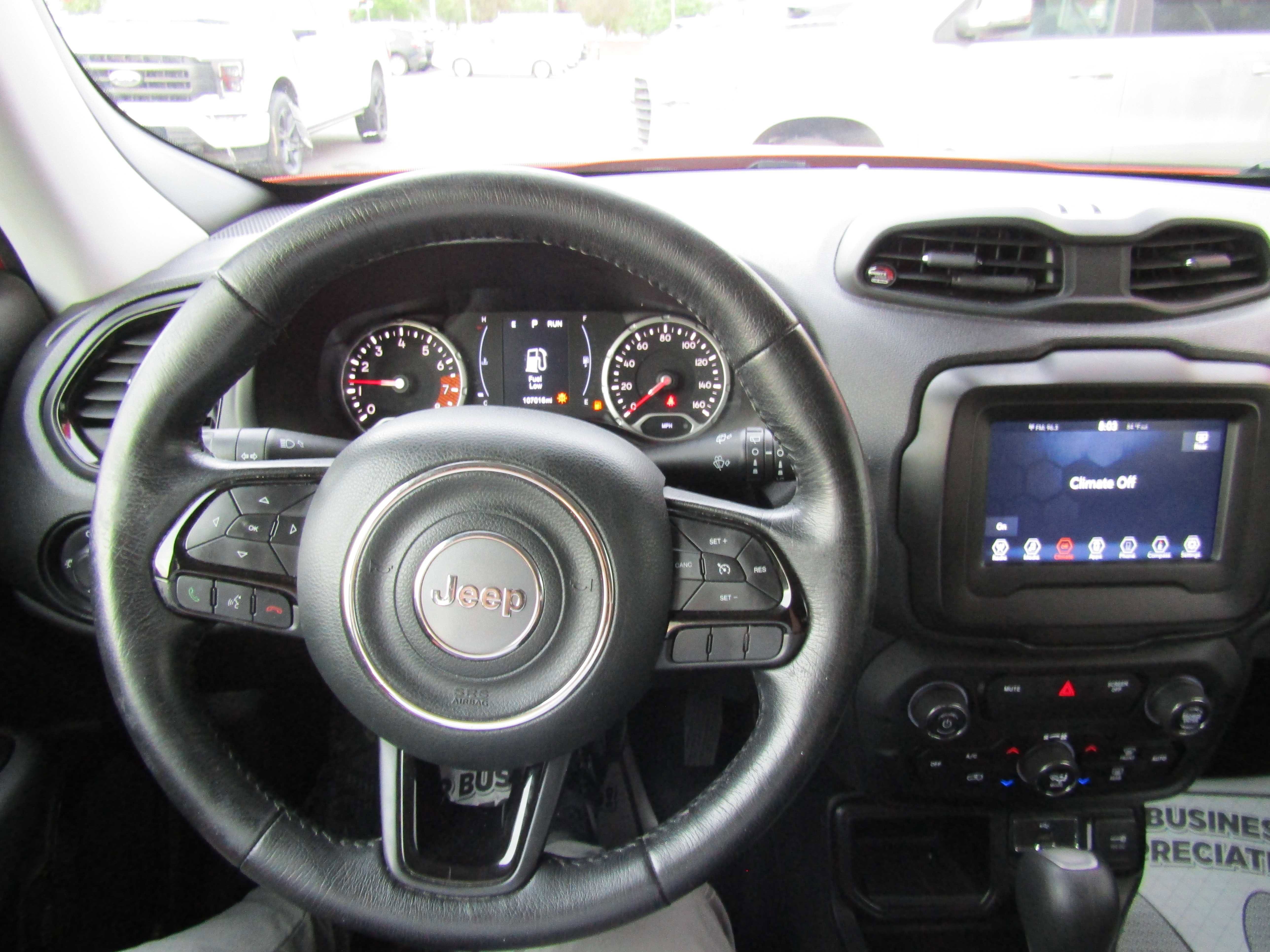 Used 2020 Jeep Renegade Altitude FWD image 16