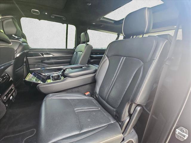 Used 2024 Jeep Grand Wagoneer L Series II w/ Quick Order Packagew 28T AWD/4WD image 18