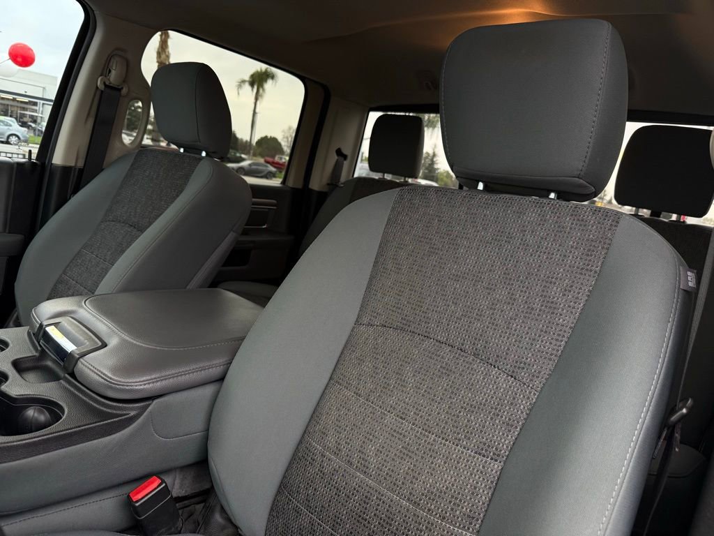 Used 2018 RAM 2500 Big Horn w/ Harvest Edition image 15