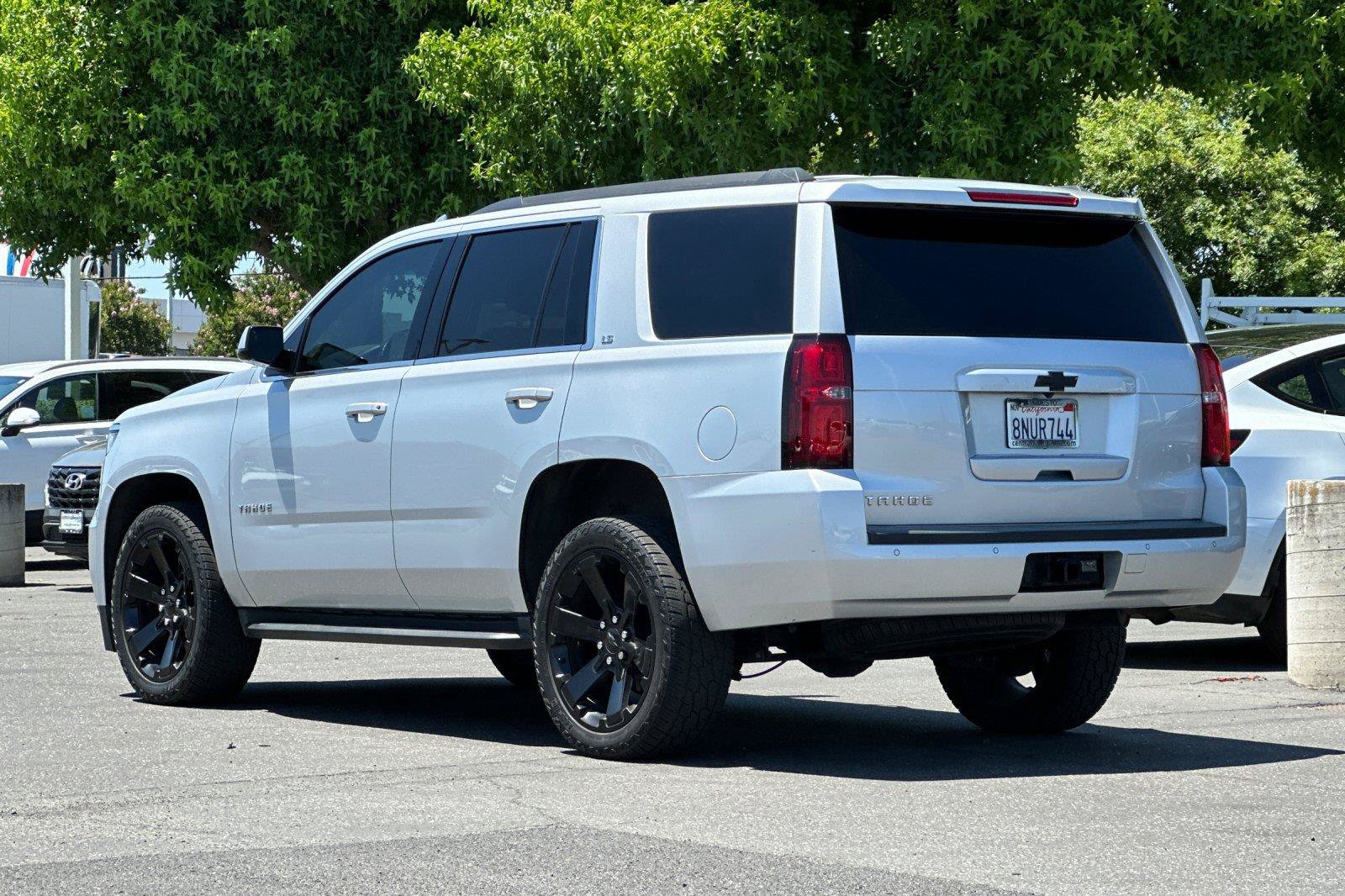 Used 2016 Chevrolet Tahoe LS RWD image 6