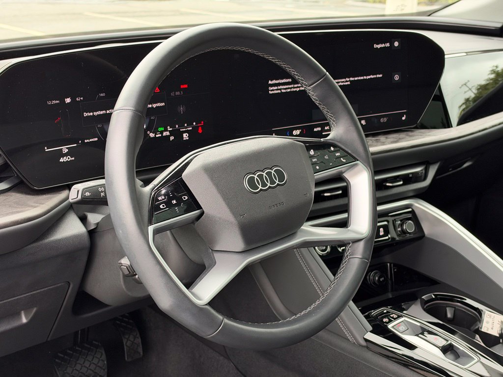 Used 2025 Audi Q5 Premium w/ Convenience Package AWD/4WD image 12