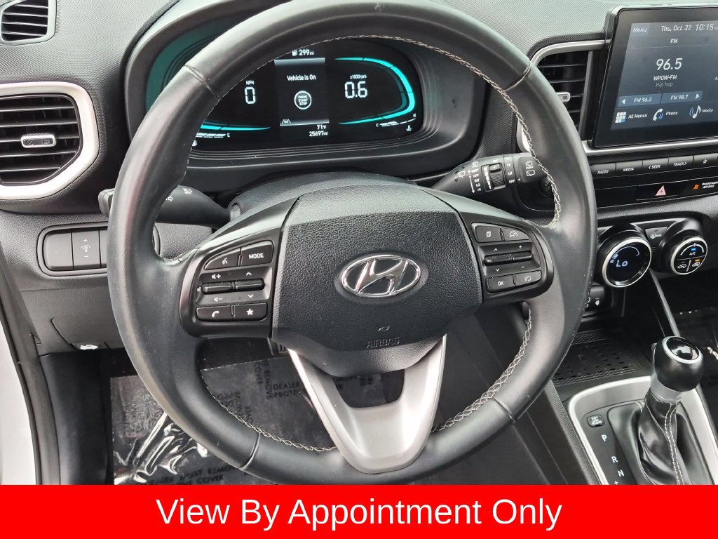 Used 2026 Hyundai Venue SEL FWD image 21