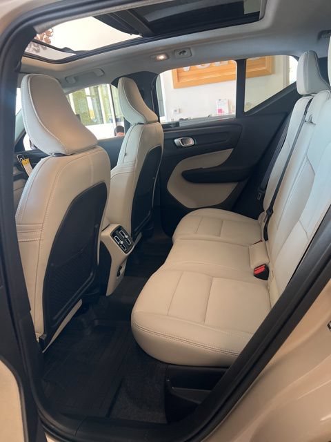 New 2026 Volvo XC40 B5 Ultra w/ Climate Package AWD/4WD image 20