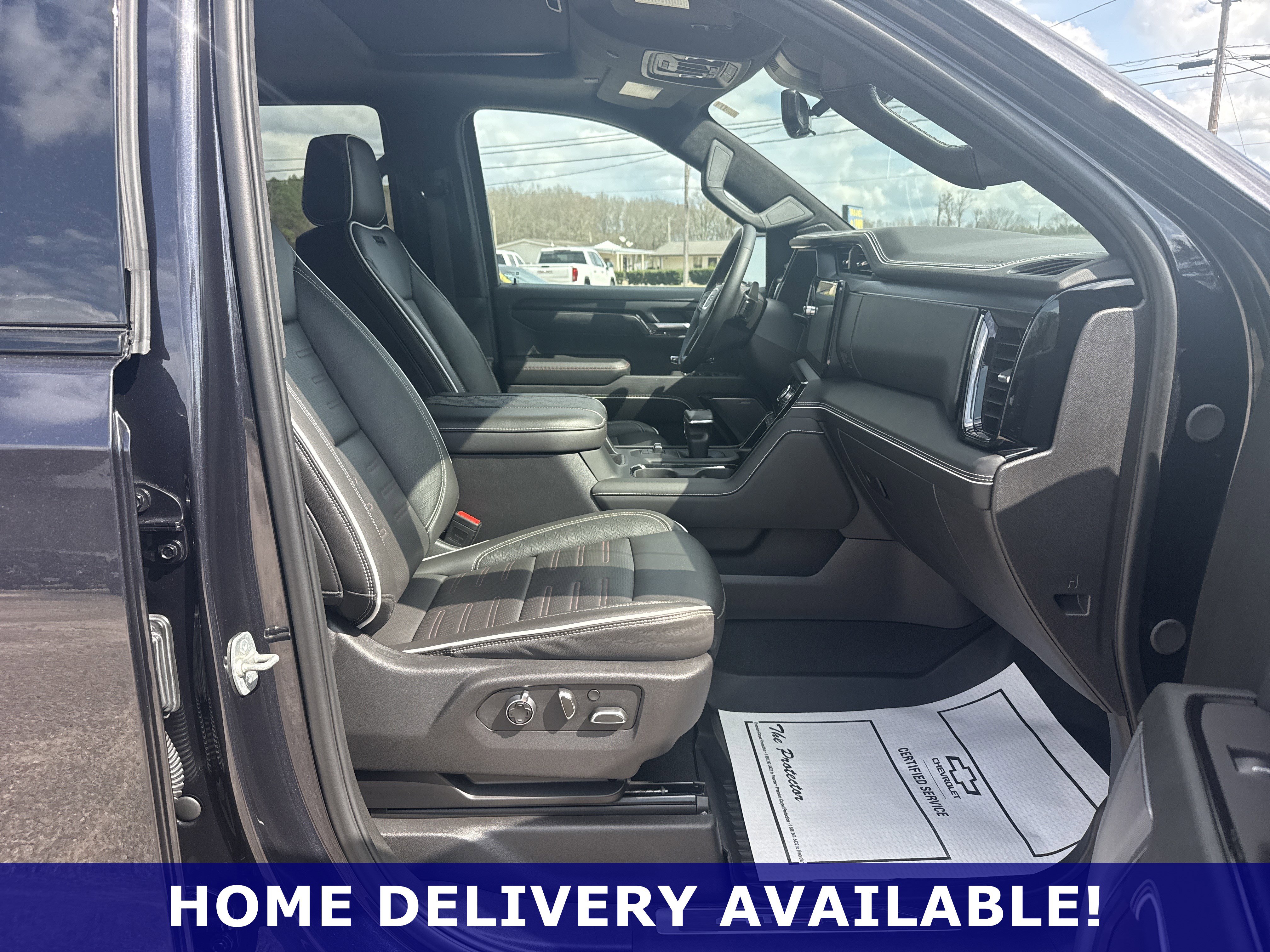 Used 2025 GMC Sierra 1500 AT4X image 10
