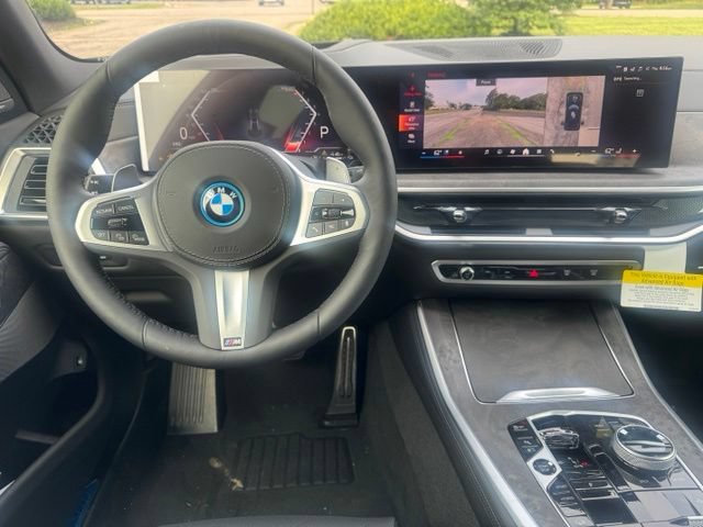 New 2026 BMW X5 xDrive50e w/ Executive Package AWD/4WD image 17