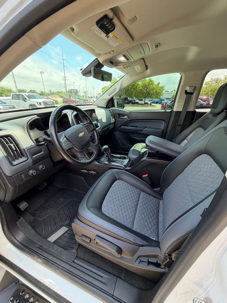 Used 2021 Chevrolet Silverado 1500 LT Trail Boss w/ LT Trail Boss Premium Package AWD/4WD image 7