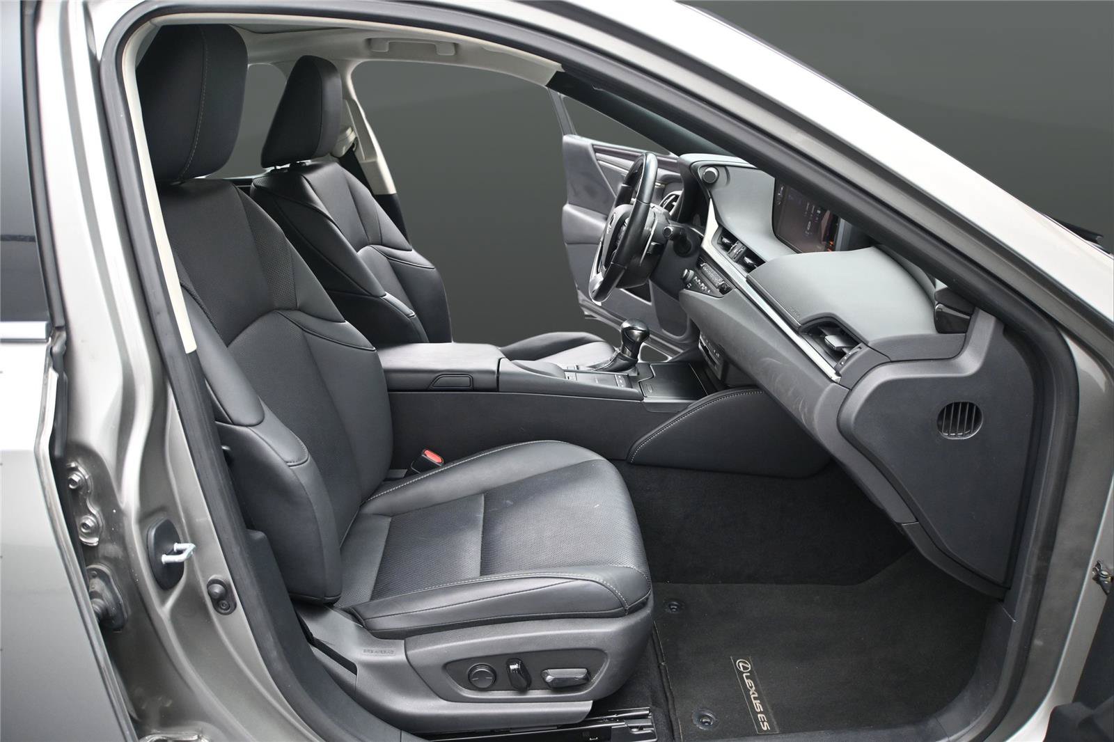 Used 2019 Lexus ES 350 FWD image 18