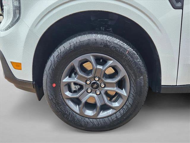 New 2026 Ford Maverick XLT image 10