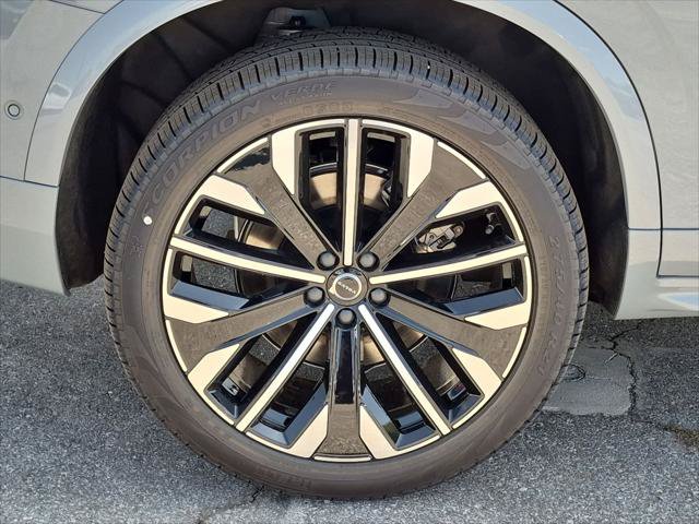 New 2027 Volvo XC90 B6 Plus AWD/4WD image 6