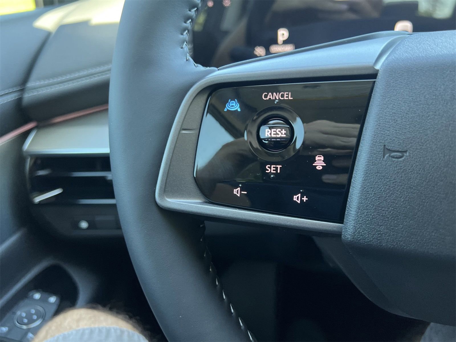 New 2025 Nissan Murano SL w/ Cargo Package image 11