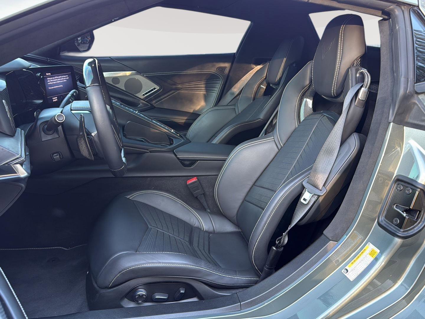 Used 2023 Chevrolet Corvette Z06 image 17