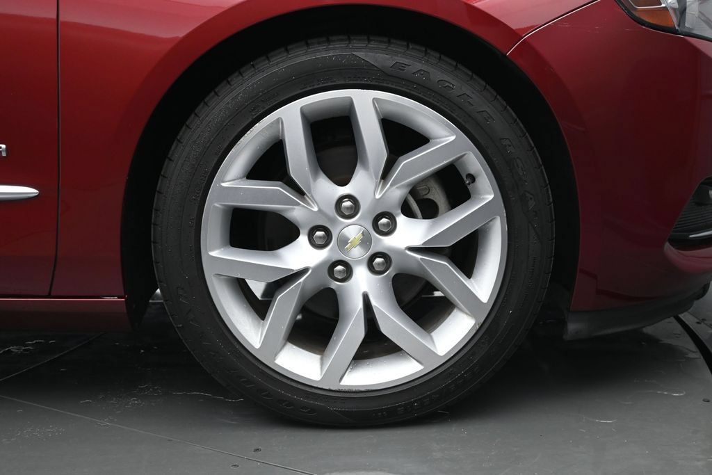 Used 2017 Chevrolet Impala Premier w/ Enhanced Convenience Package FWD image 34