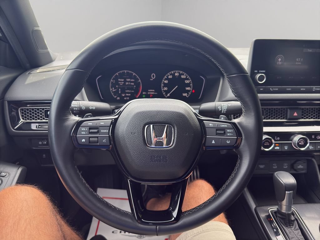 Used 2025 Honda Civic Sport image 25