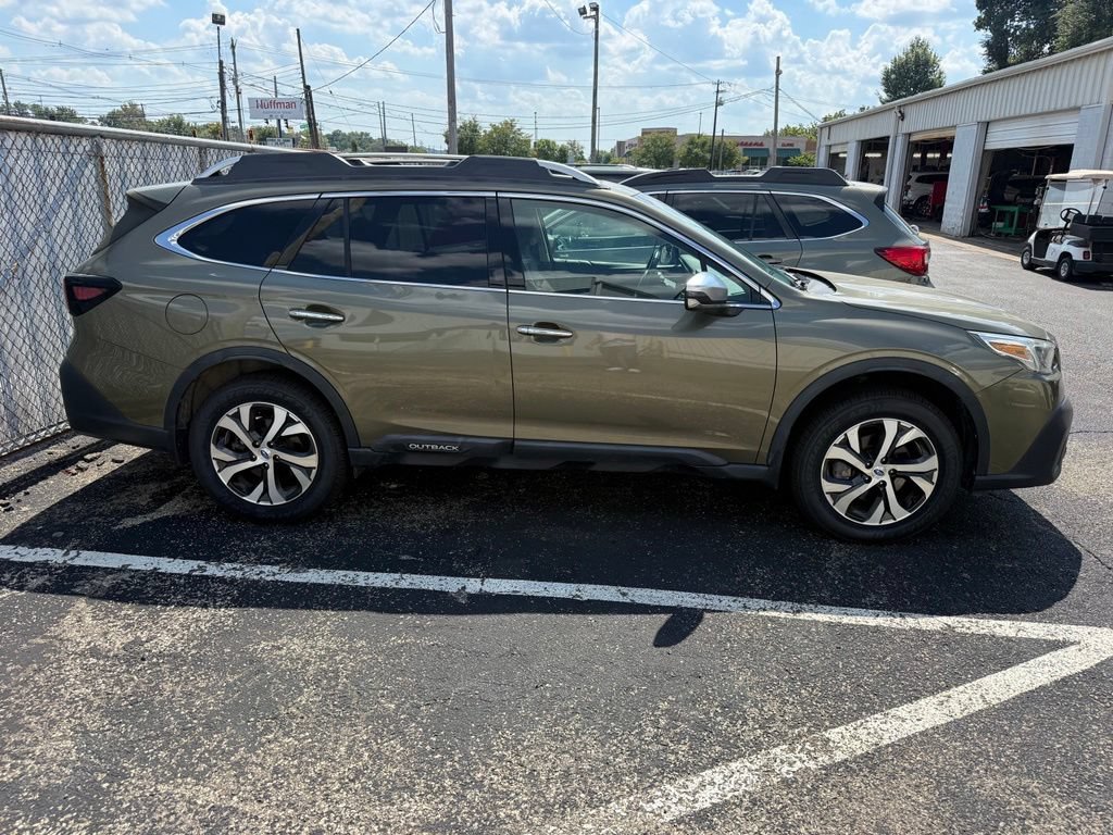 Used 2021 Subaru Outback Touring XT AWD/4WD image 2