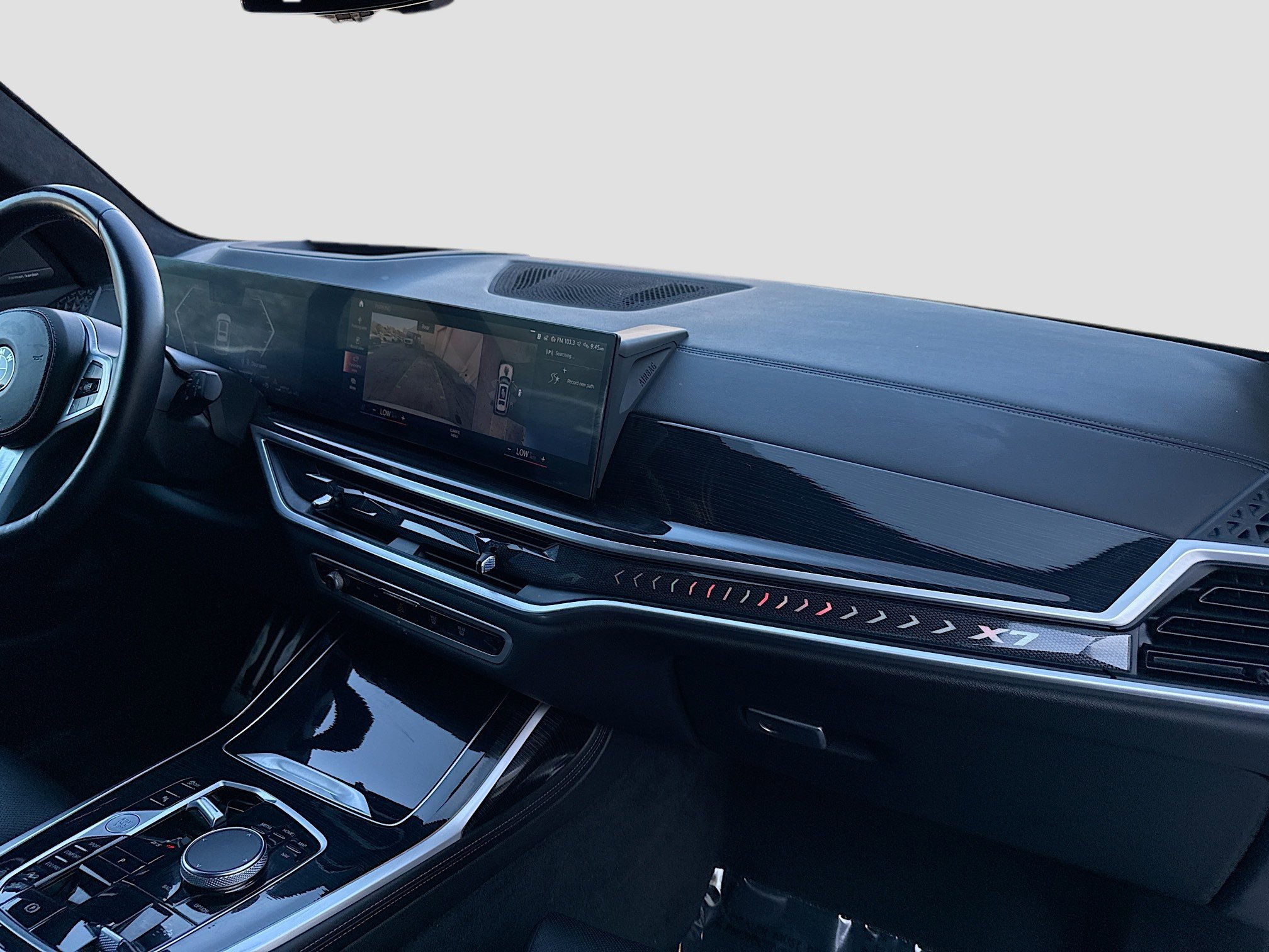 Used 2023 BMW X7 xDrive40i w/ M Sport Package image 33