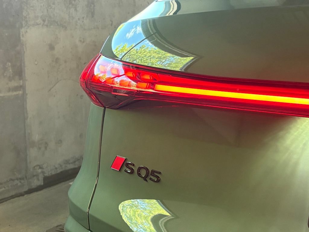 New 2026 Audi SQ5 Premium Plus AWD/4WD image 33