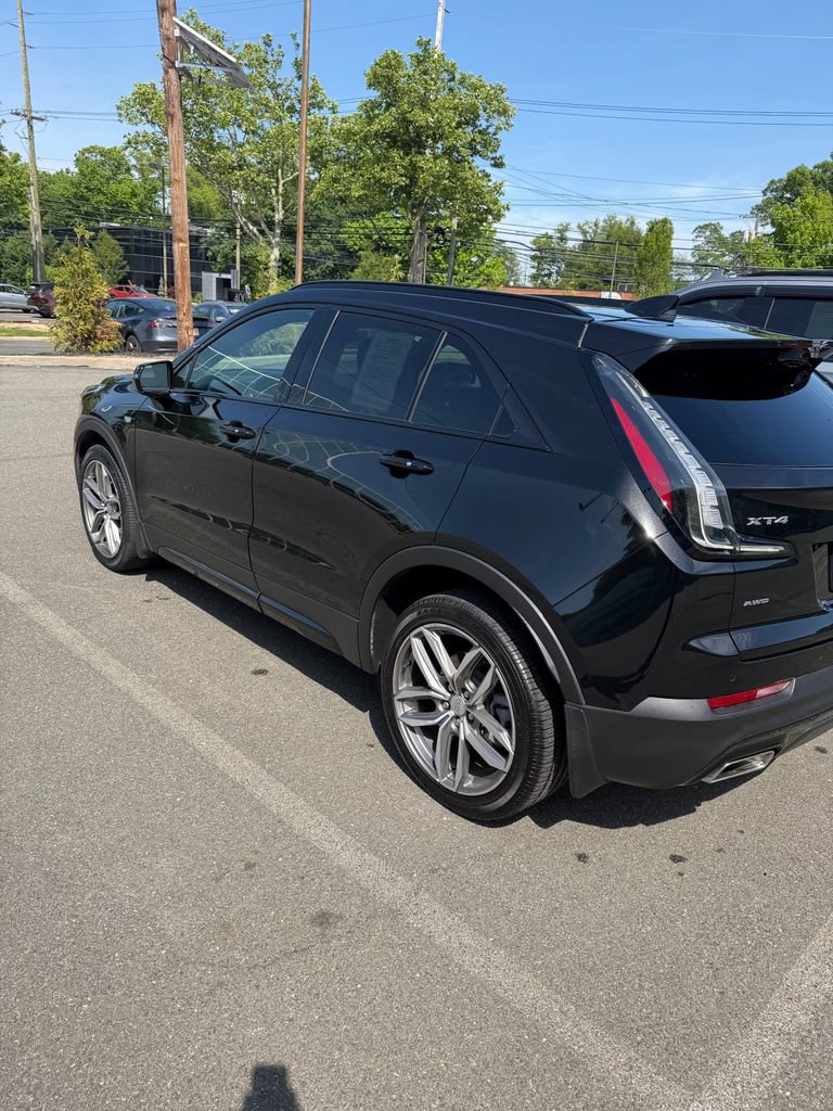 Used 2022 Cadillac XT4 Sport AWD/4WD image 7